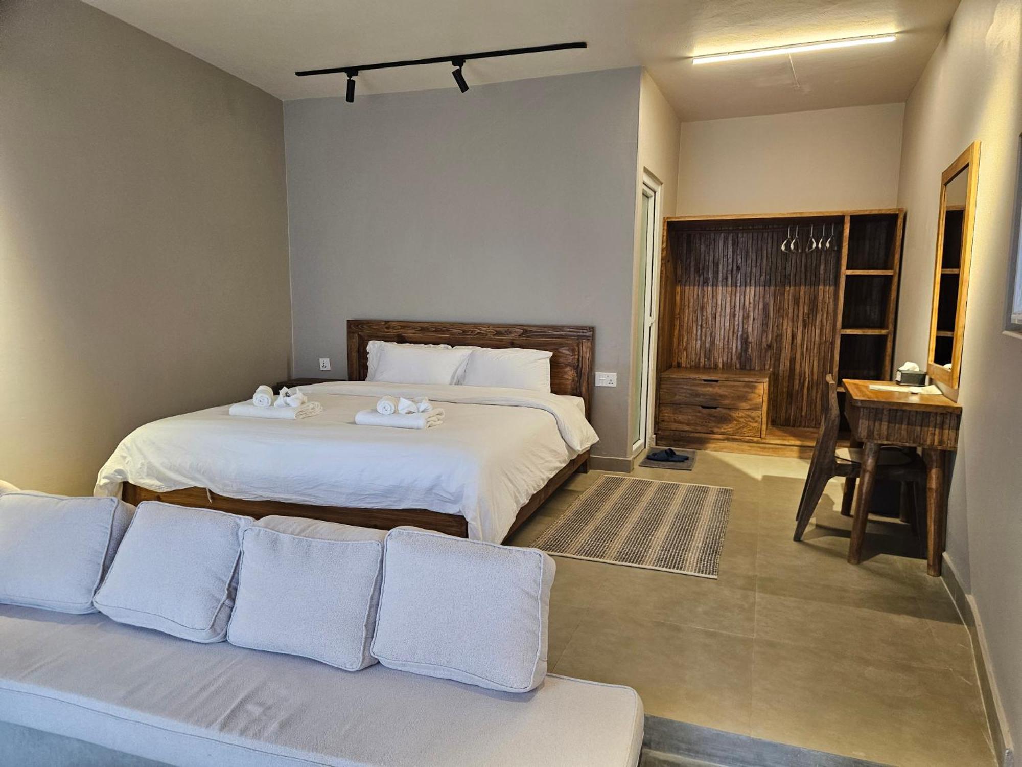 Hotel Blossom بوكْرا المظهر الخارجي الصورة