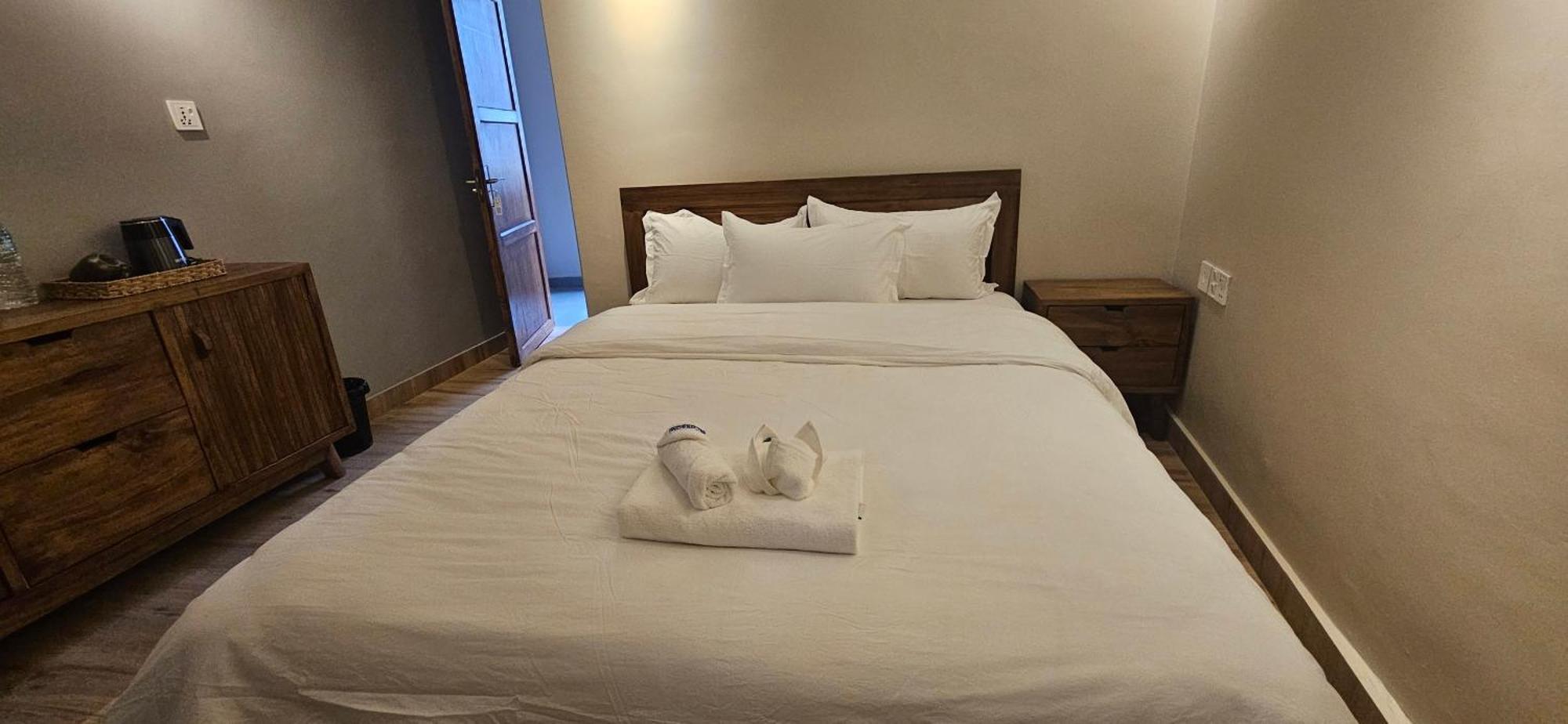 Hotel Blossom بوكْرا المظهر الخارجي الصورة