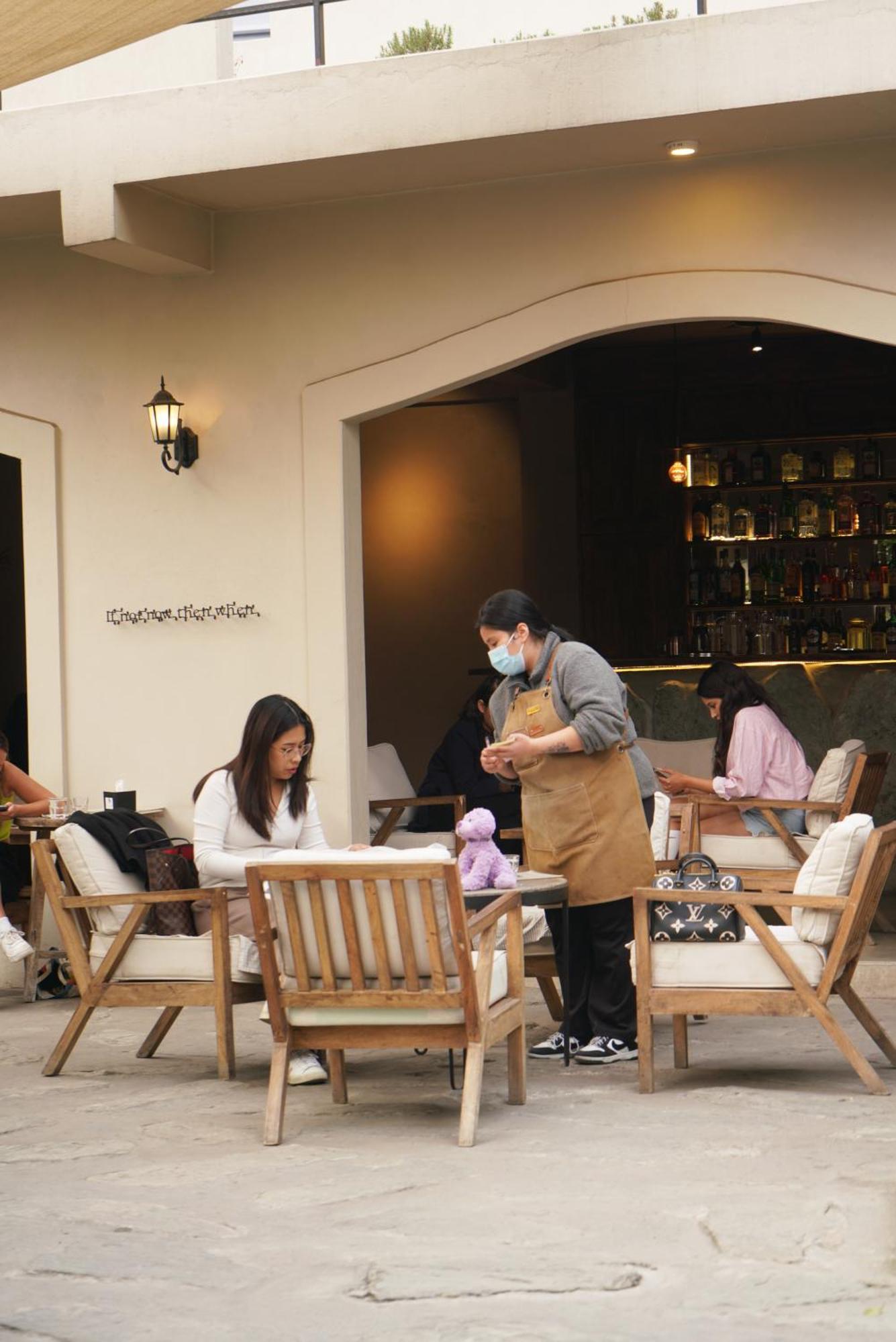 Hotel Blossom بوكْرا المظهر الخارجي الصورة